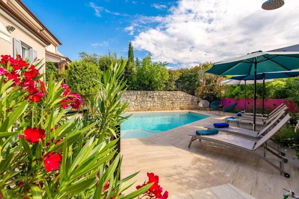 Villa Lidija Poreč Kültér fotó