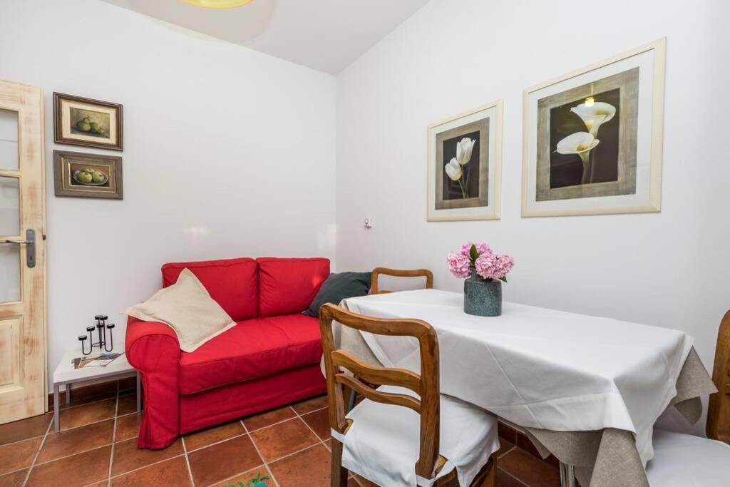 Villa Lidija Poreč Kültér fotó
